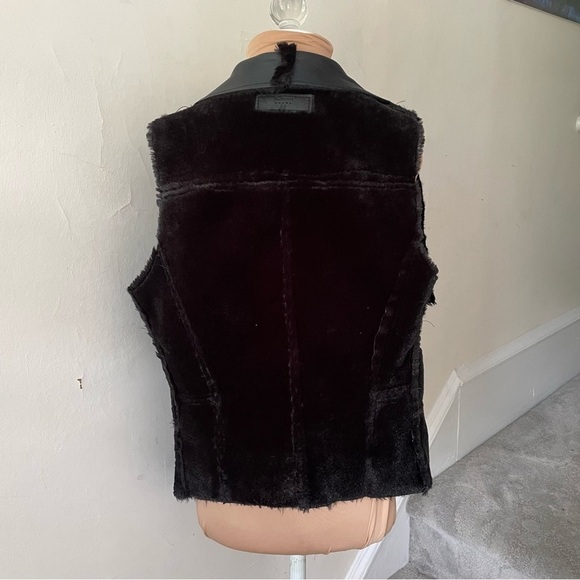 BLANK NYC Black Faux Shearling Vegan Leather Drape Front Open Vest EUC Size Med - Picture 9 of 12